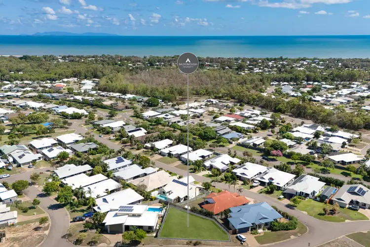 24 Shutehaven Circuit, Bushland Beach QLD 4818