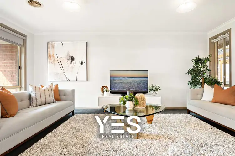 Second view of Homely house listing, 34 Thomas Place, Pakenham VIC 3810