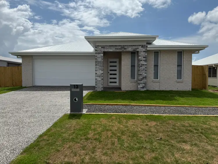 13 Grassbird Circuit, Wondunna QLD 4655