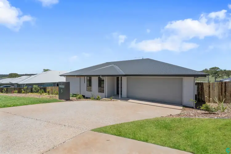 5 Bradley Street, Meringandan West QLD 4352