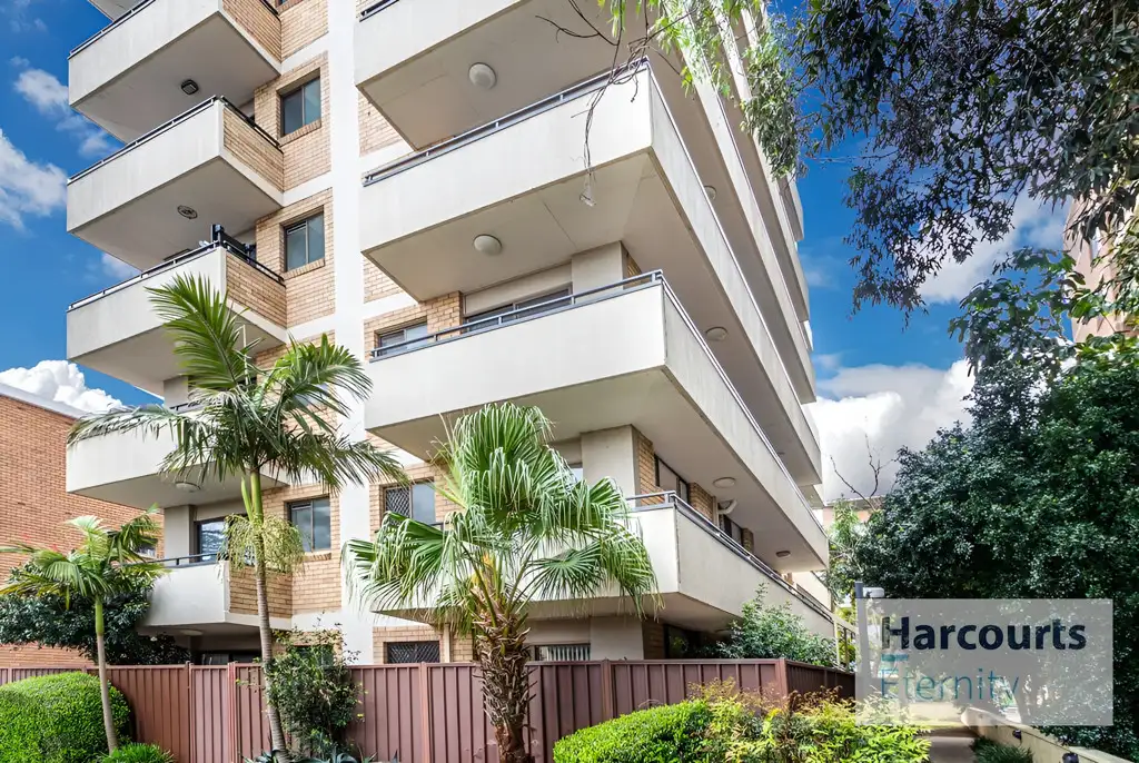 Main view of Homely apartment listing, 4/72 Great Western Highway, Parramatta NSW 2150