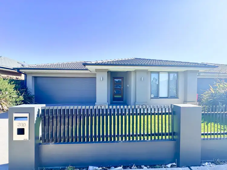 319 Brookfield Boulevard