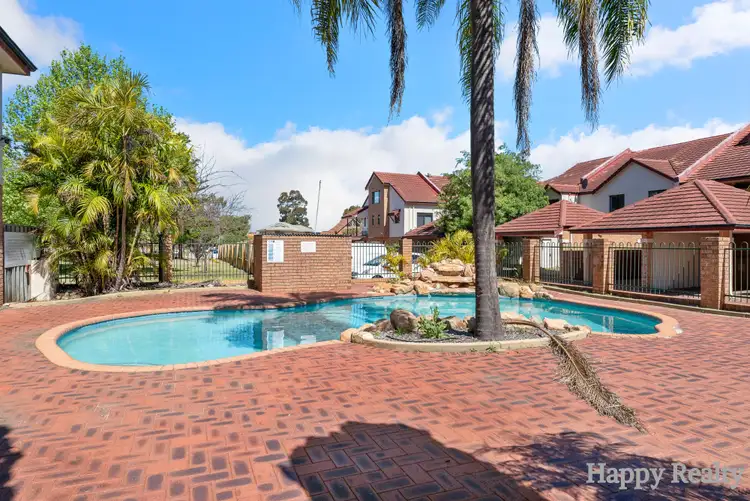 18/20 Gochean Avenue, Bentley WA 6102