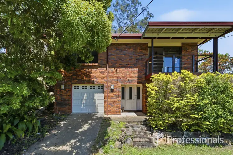 19 Tombondan Crescent, Ferny Hills QLD 4055