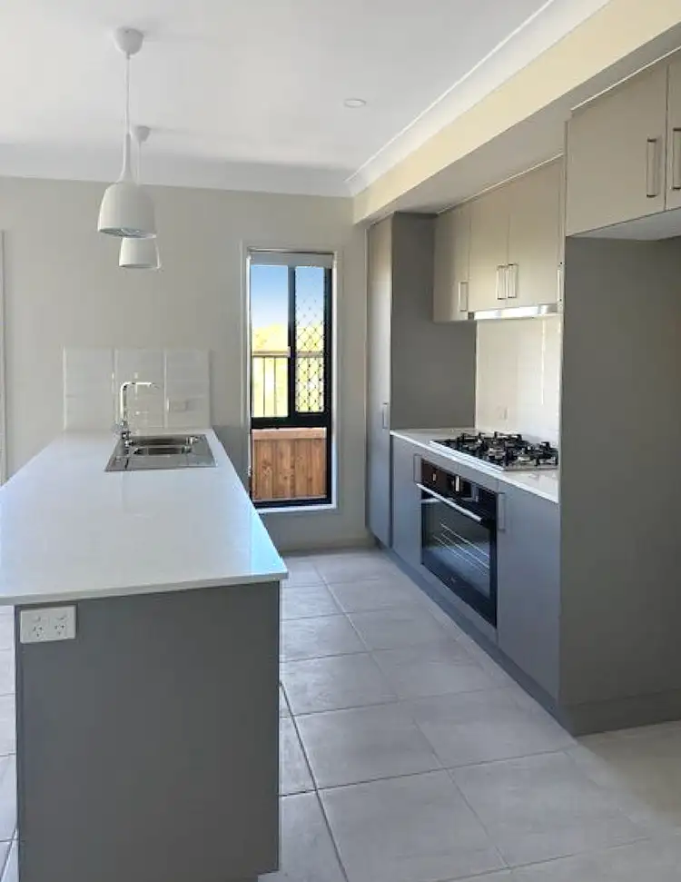 61 Blackstone Crescent, Ripley QLD 4306