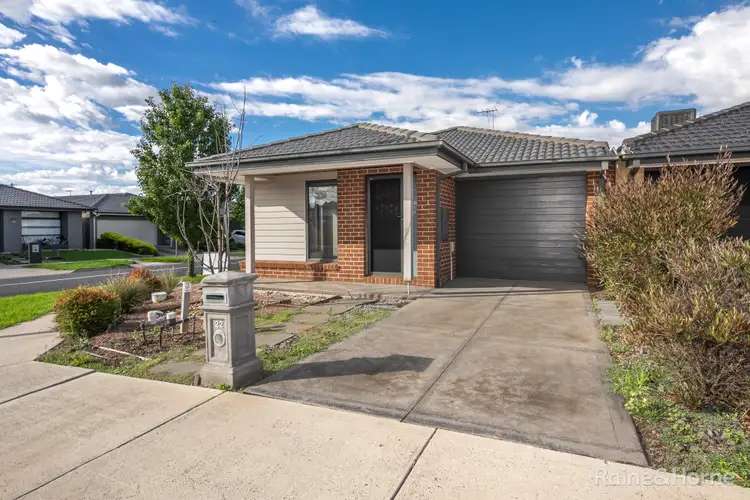 22 Rockfern Crescent