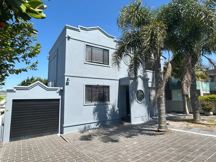 60 Mawson Parade, Chifley NSW 2036