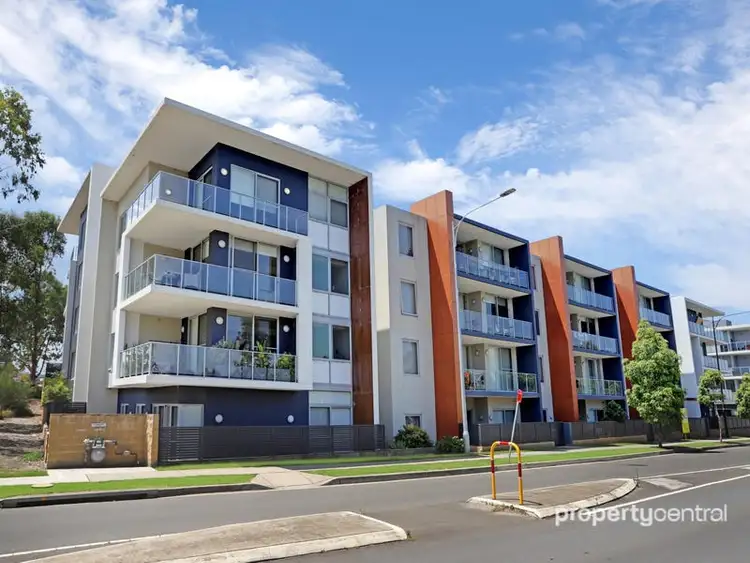 403/98 Lakeside Parade, Jordan Springs NSW 2747