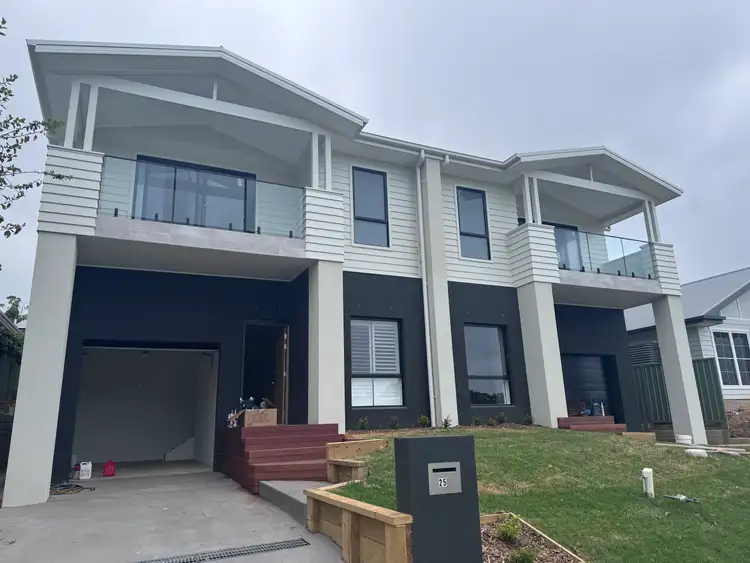 25 & 25A Gemini Way, Narrawallee NSW 2539