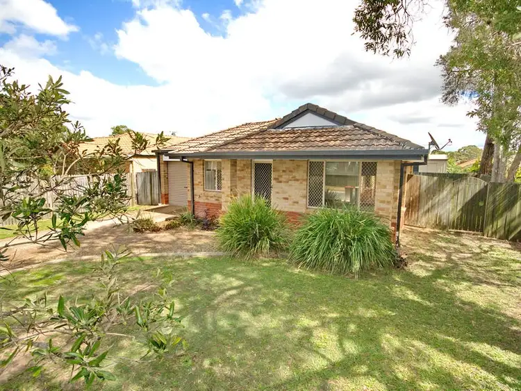 1 Tracey Street, Wynnum West QLD 4178