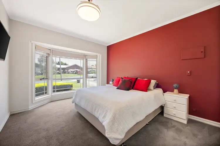 Sixth view of Homely house listing, 28 Heatherbrae Crescent, Sunbury VIC 3429