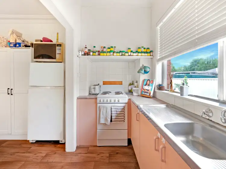 Fifth view of Homely house listing, 98 Peel Street, Bathurst NSW 2795