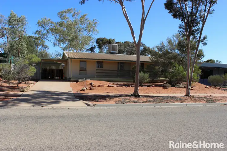 28 Axehead Road, Roxby Downs SA 5725