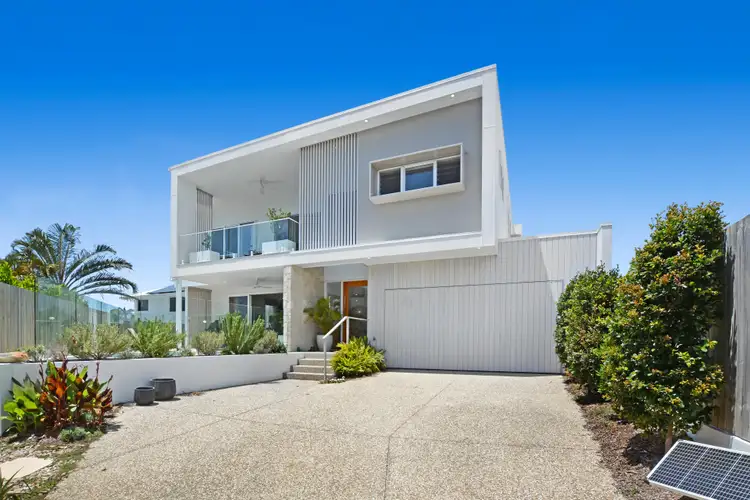 2/14 Willow Crescent, Marcoola QLD 4564