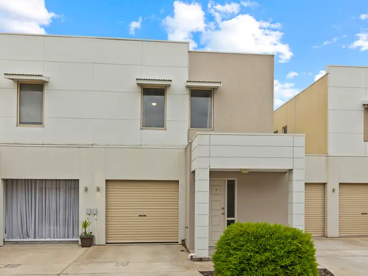 18/19 Hereford Lane, Woodcroft SA 5162
