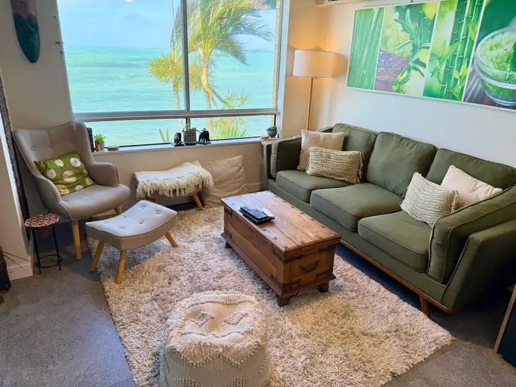 17 Buccaneer Drive, Urangan QLD 4655