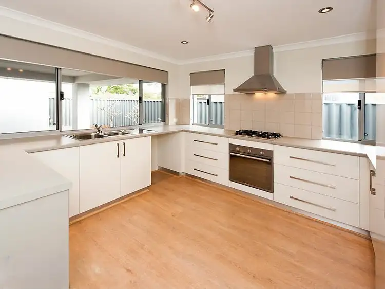 24A Homewood Street, Cloverdale WA 6105