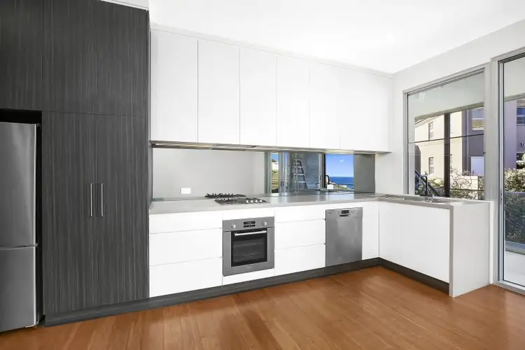 Third view of Homely apartment listing, 4/156 Hastings Parade, North Bondi NSW 2026
