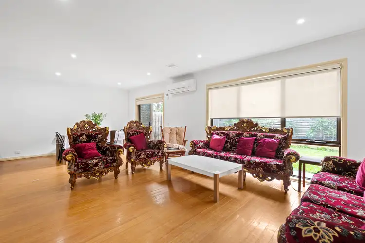 Sixth view of Homely house listing, 17 Sienna Court, Roxburgh Park VIC 3064