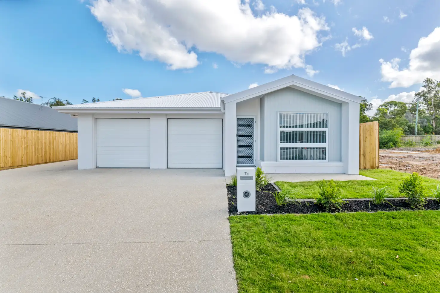 Main view of Homely semi-detached listing, 1/7 Silkwood Circuit, Park Ridge QLD 4125