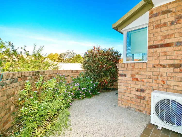 Second view of Homely villa listing, 2/26 Ronald Street, Wynnum QLD 4178