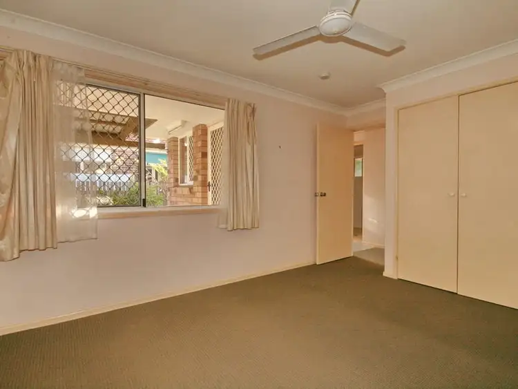 Fifth view of Homely villa listing, 2/26 Ronald Street, Wynnum QLD 4178