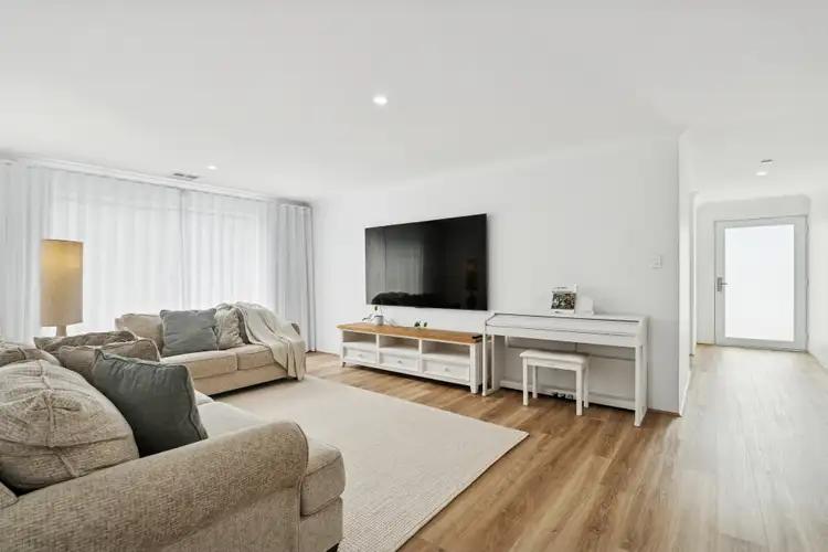 Fourth view of Homely house listing, 92 Pandora Drive, Jindalee WA 6036