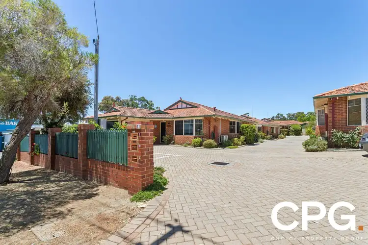 3/21 Central Road, Kalamunda WA 6076
