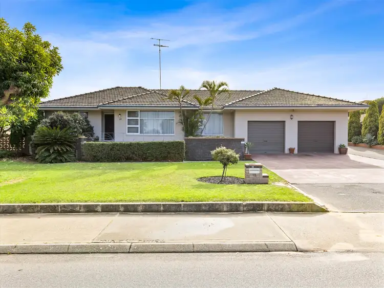 12 Barrington Street, Spearwood WA 6163