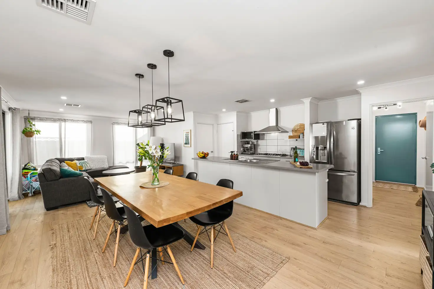 Main view of Homely house listing, 2/6 Doust Street, Hilton WA 6163