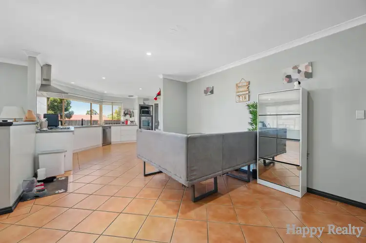 Sixth view of Homely house listing, 2 Challenger Drive, Thornlie WA 6108