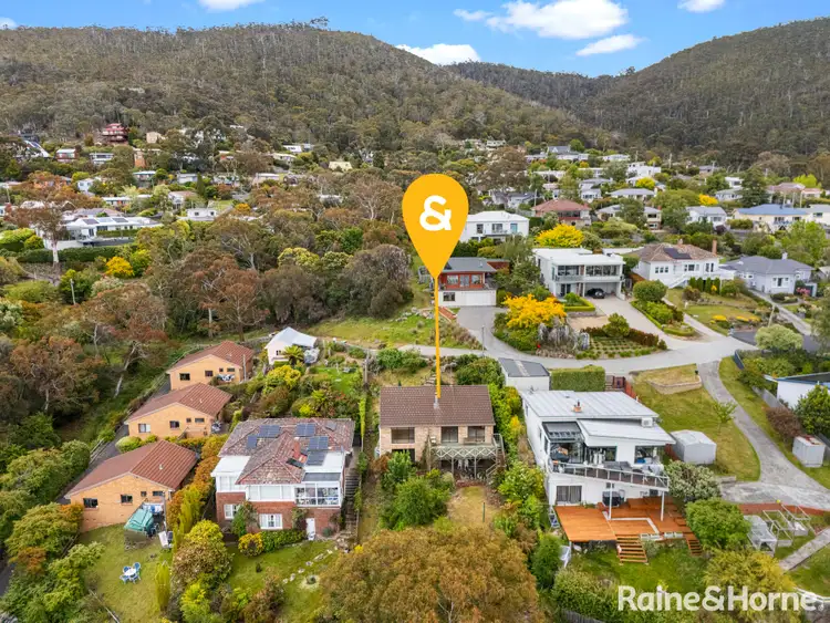 10 Dallas Avenue, Taroona TAS 7053