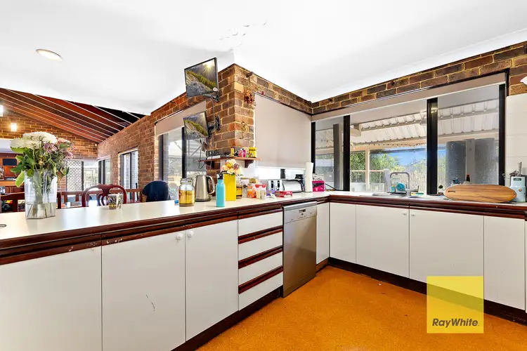 Fifth view of Homely house listing, 22 Crest Court, Thornlie WA 6108