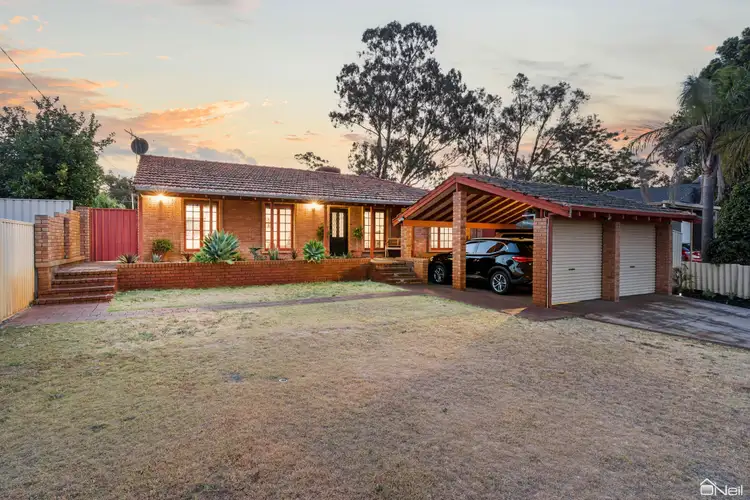 Third view of Homely house listing, 4 Galahad Place, Camillo WA 6111