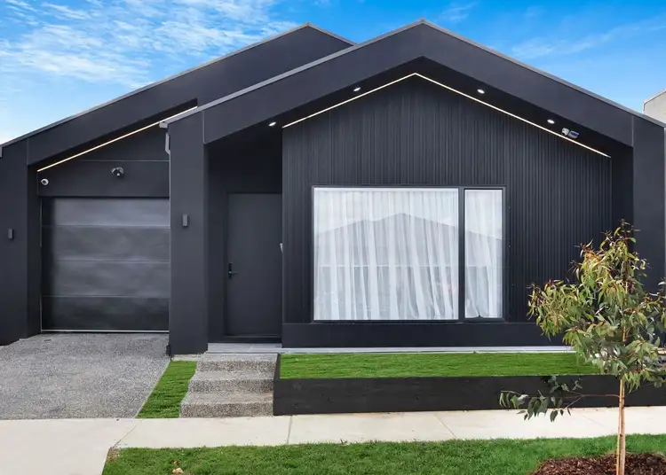 70 Butterfly Crescent