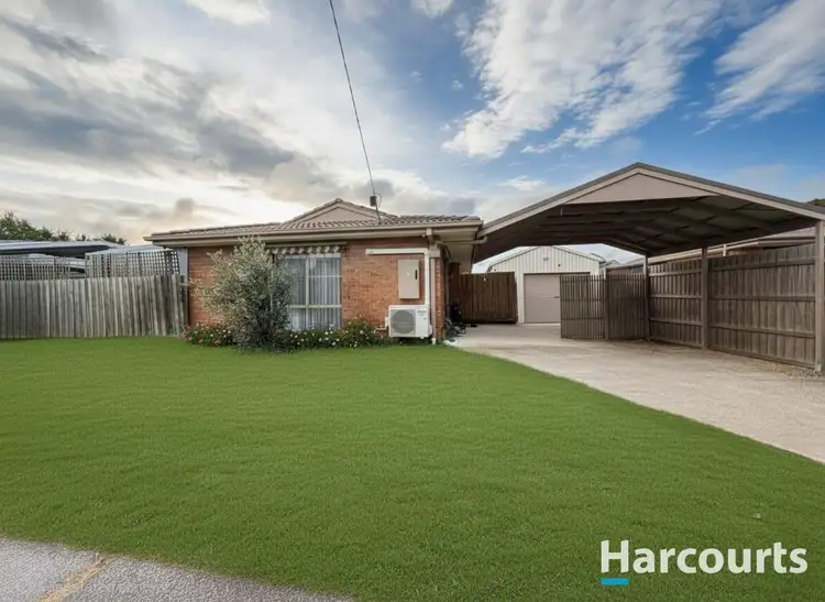 4 Marnie Drive, Cranbourne West VIC 3977