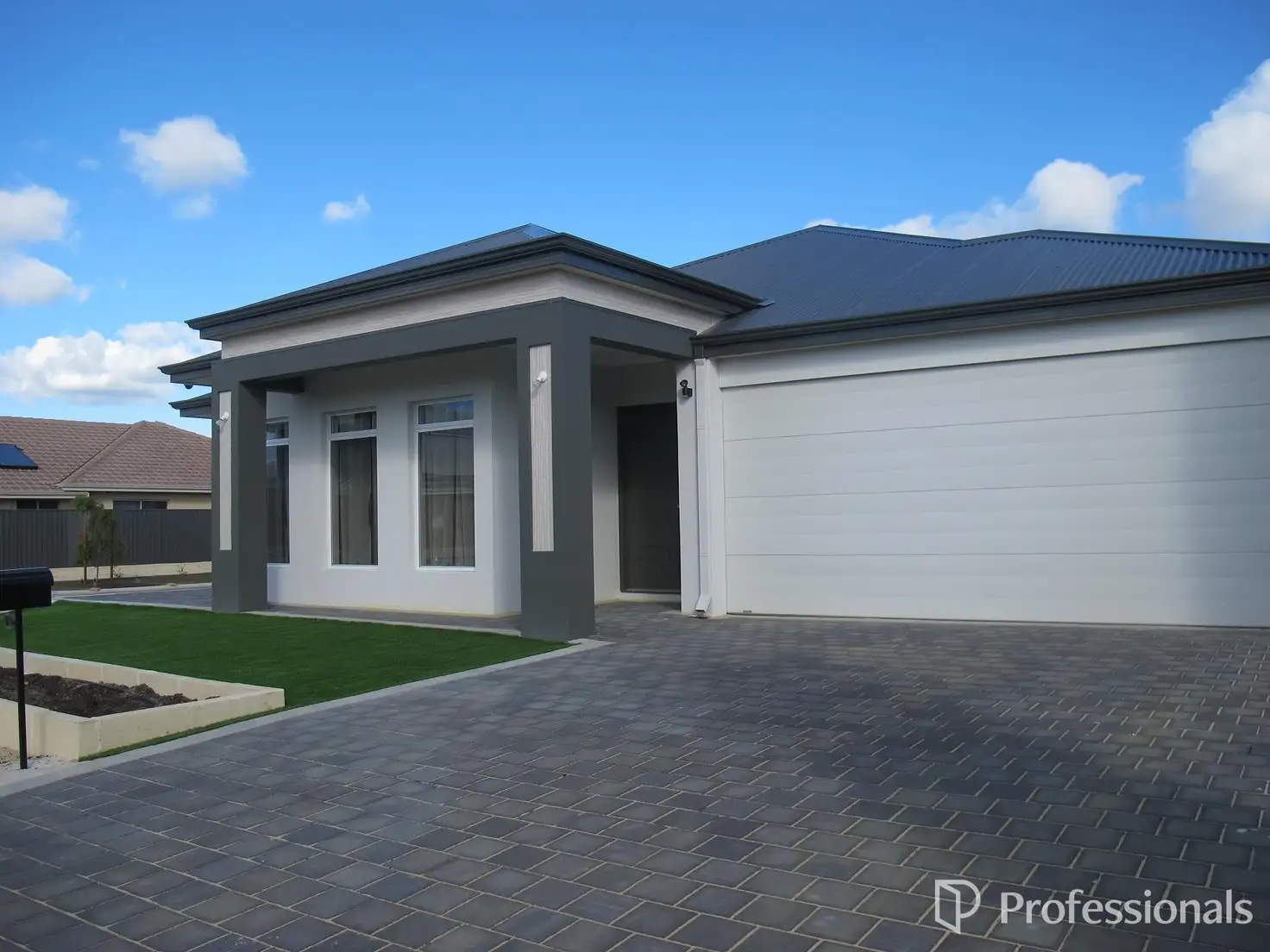 Main view of Homely house listing, 16 Wattleseed Avenue, Treeby WA 6164