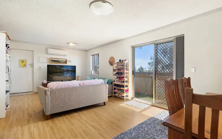 Fourth view of Homely house listing, 3/21 Hill Road, Dampier WA 6713