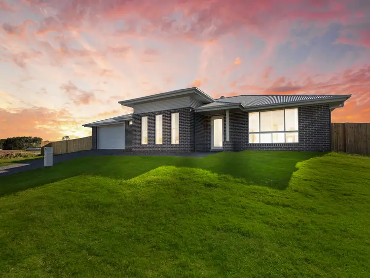 15 Lennon Drive, Kawungan QLD 4655