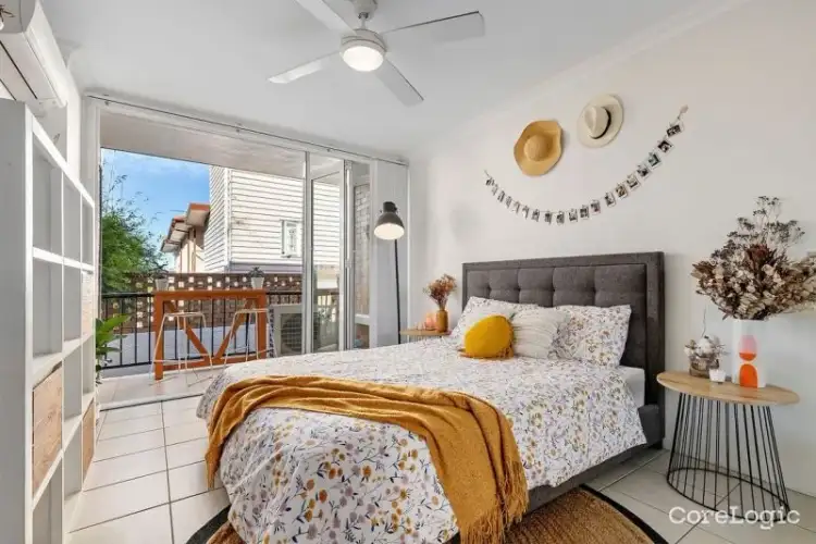 Third view of Homely unit listing, 7/6 Riverview Terrace, Hamilton QLD 4007