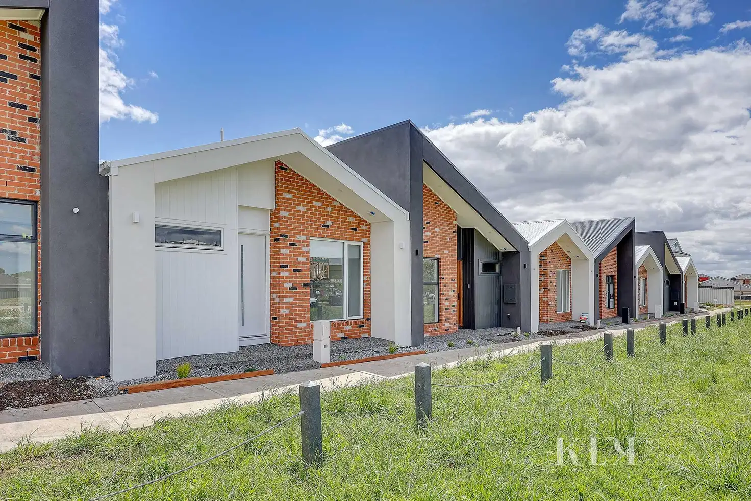 Main view of Homely house listing, 5 Tate Walk, Craigieburn VIC 3064