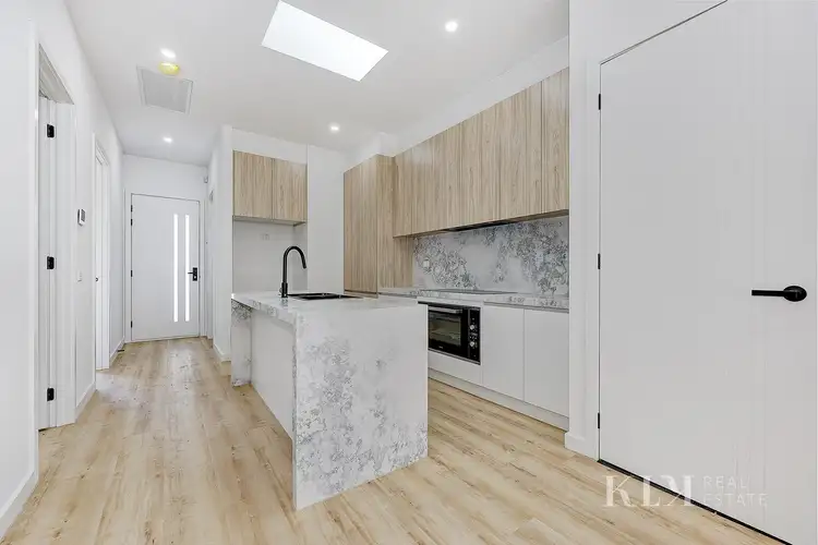 Second view of Homely house listing, 5 Tate Walk, Craigieburn VIC 3064