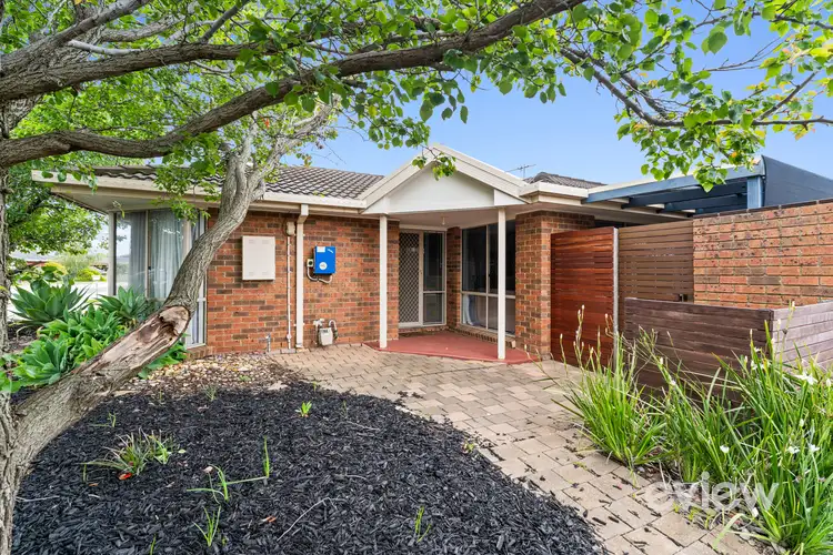 6 Stagecoach Close, Hoppers Crossing VIC 3029
