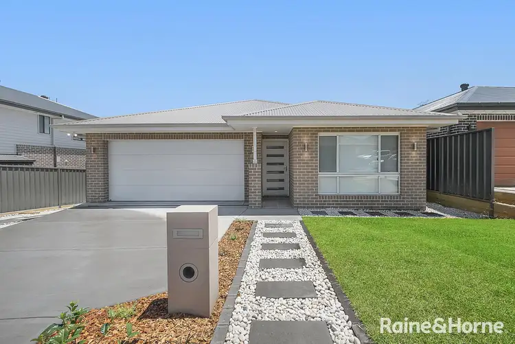 54 Broadmeadow Way, Edgeworth NSW 2285