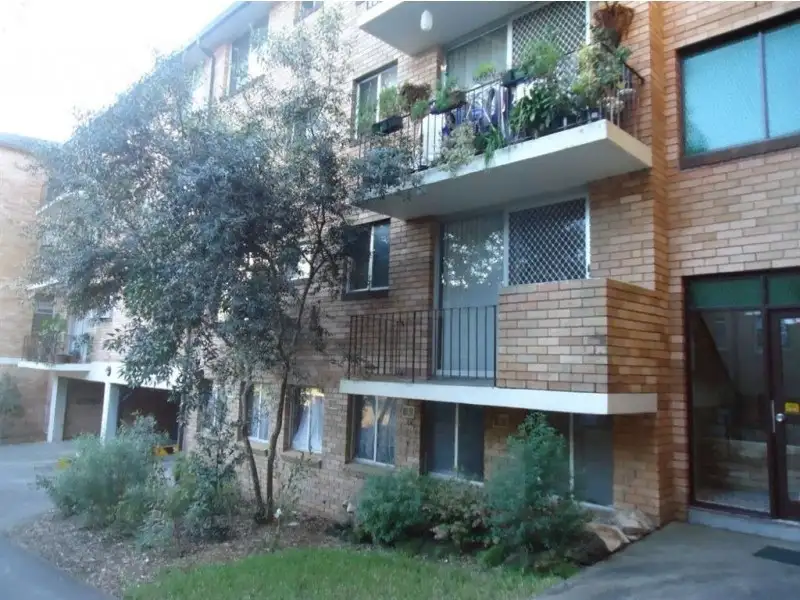 Main view of Homely unit listing, 4/46 Meadow Crescent, Meadowbank NSW 2114