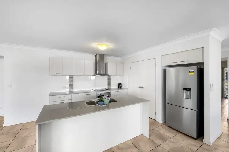 Second view of Homely house listing, 7 Greengard Place, Kirkwood QLD 4680