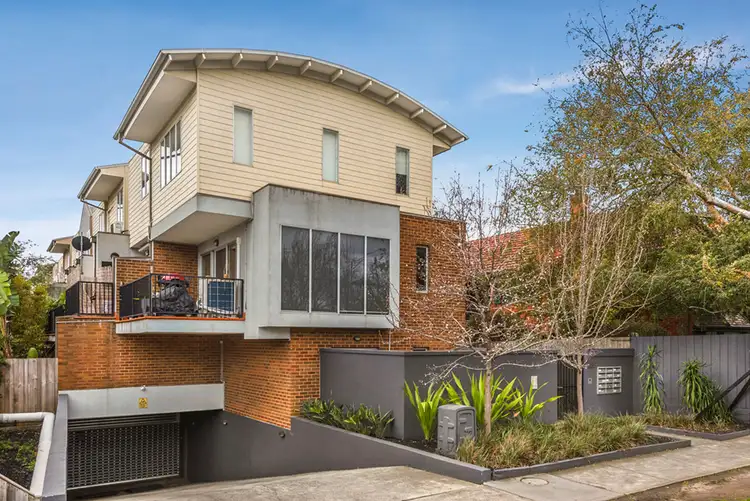 11/235 Dandenong Road, Windsor VIC 3181