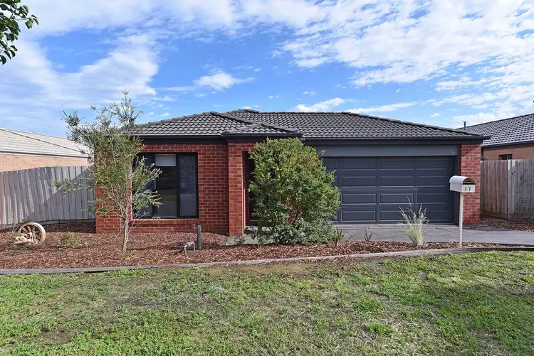 17 Pads Way, Sunbury VIC 3429