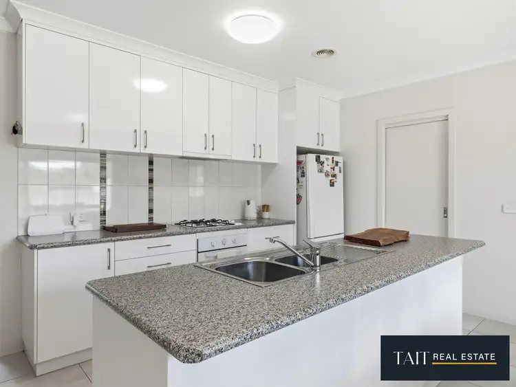 Second view of Homely house listing, 1B Batchelor Crescent, Wangaratta VIC 3677