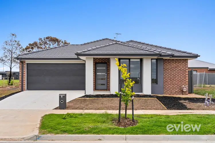 4 Portulaca Avenue, Manor Lakes VIC 3024